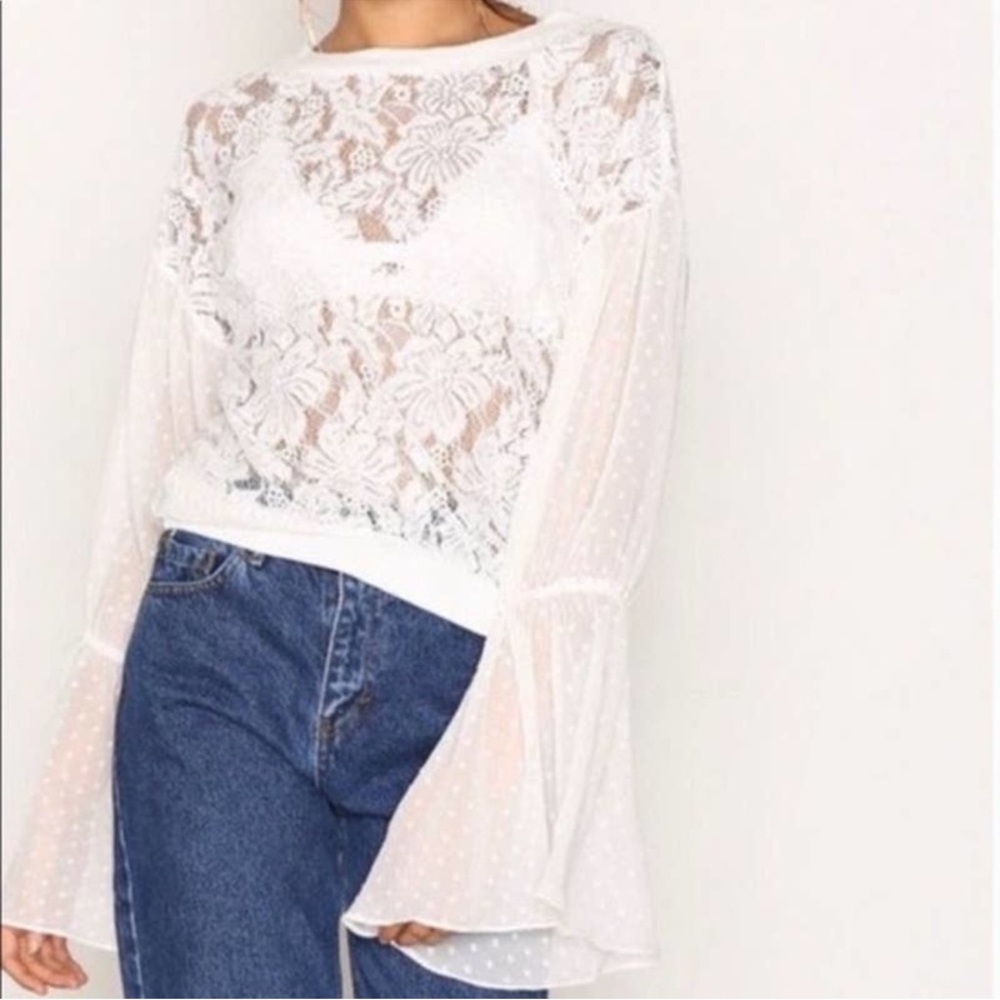 XS FREE PEOPLE Something Like Love Lace Trumpet Sleeve Blouse